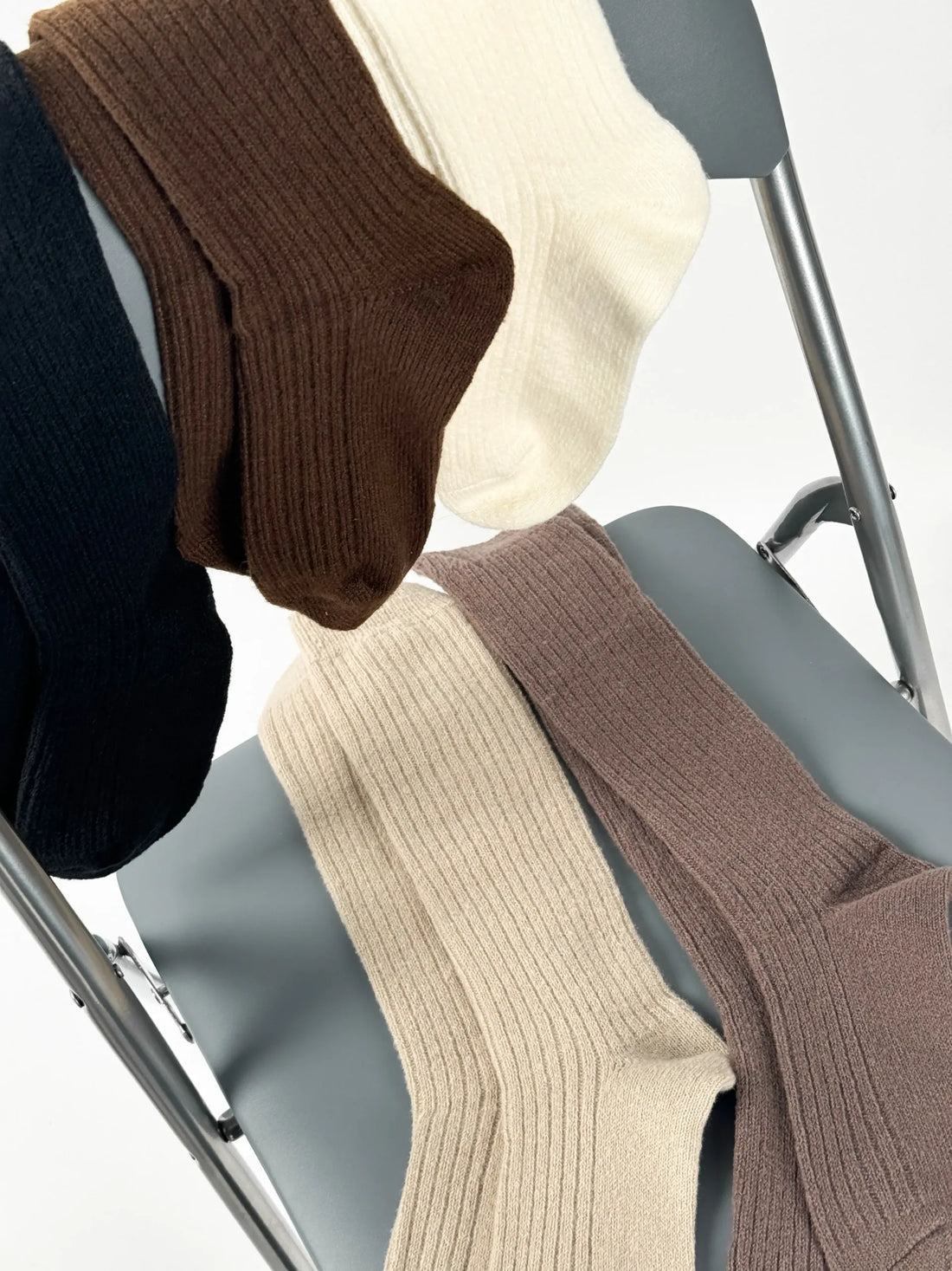 Wool knee-high socks
